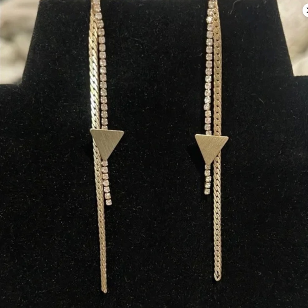 Marlyn Schiff Triangle Fringe Drop Crystal Chain Earrings NEW
